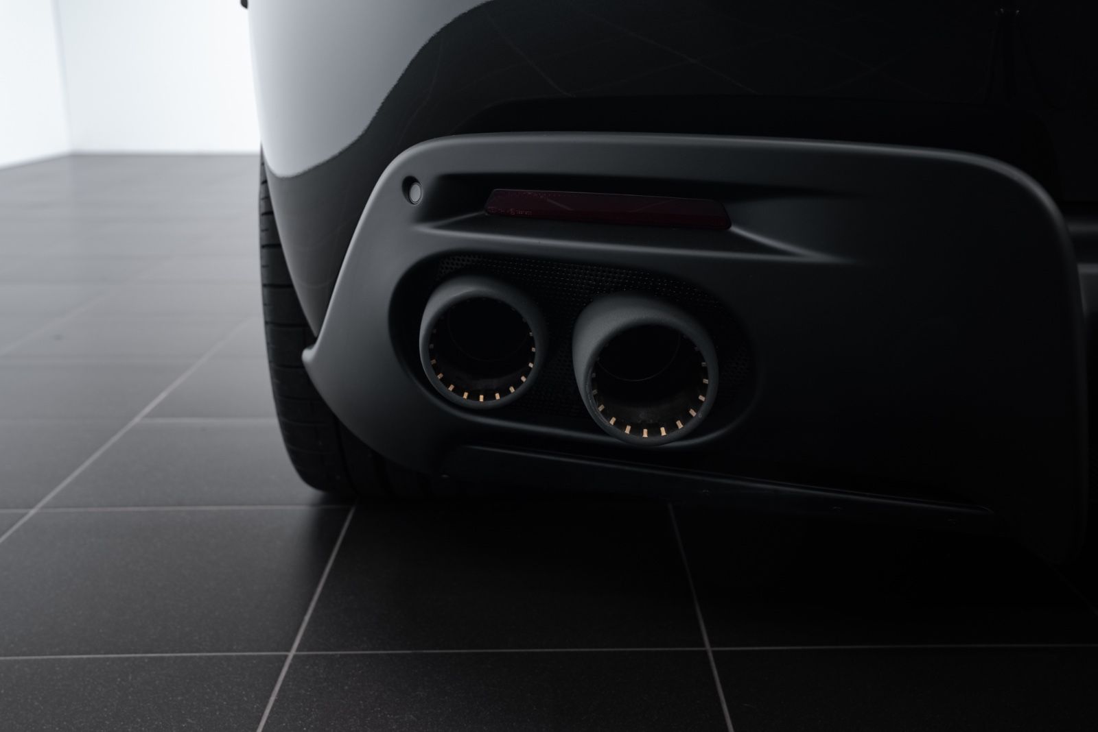 Fahrzeugabbildung Ferrari Roma Spider CARBON/DAYTONA/PASSENGER DISPLAY