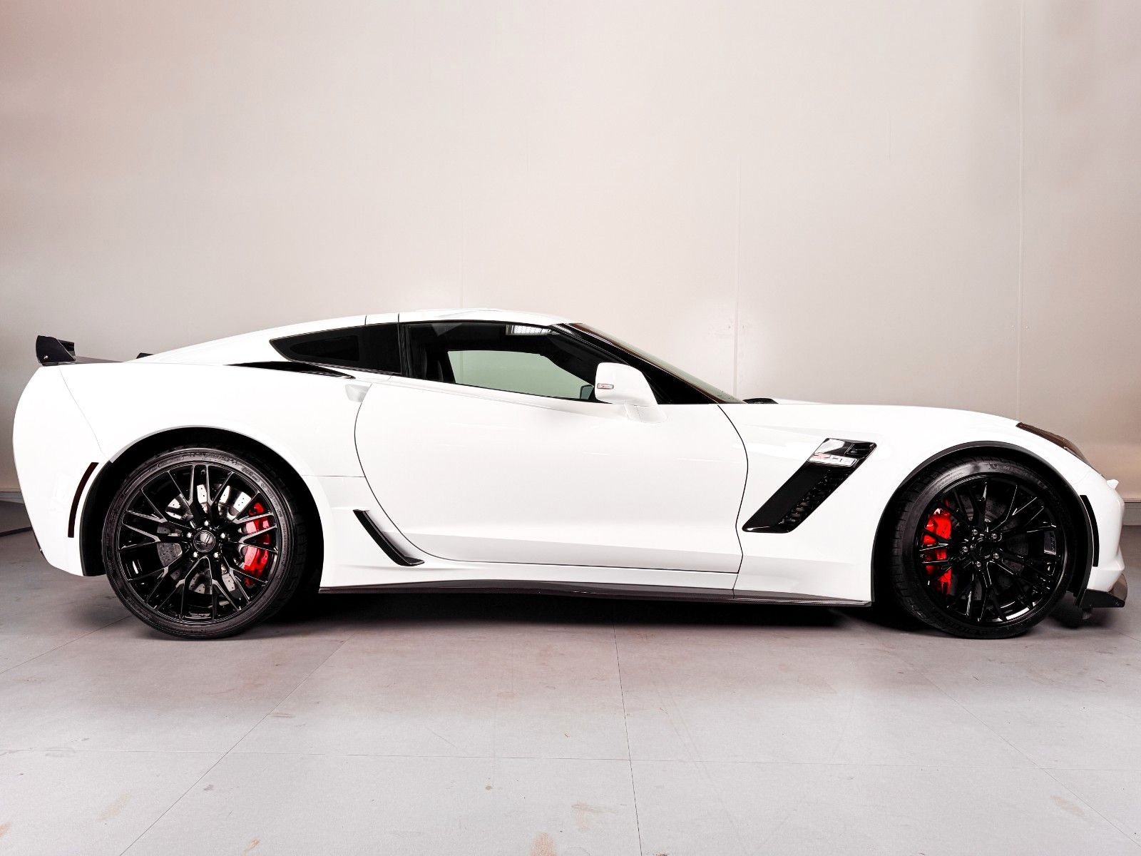 Fahrzeugabbildung Corvette 6.2 C7 AT8 / Z07-Paket / Comp.-Sitze / DEUTSCH