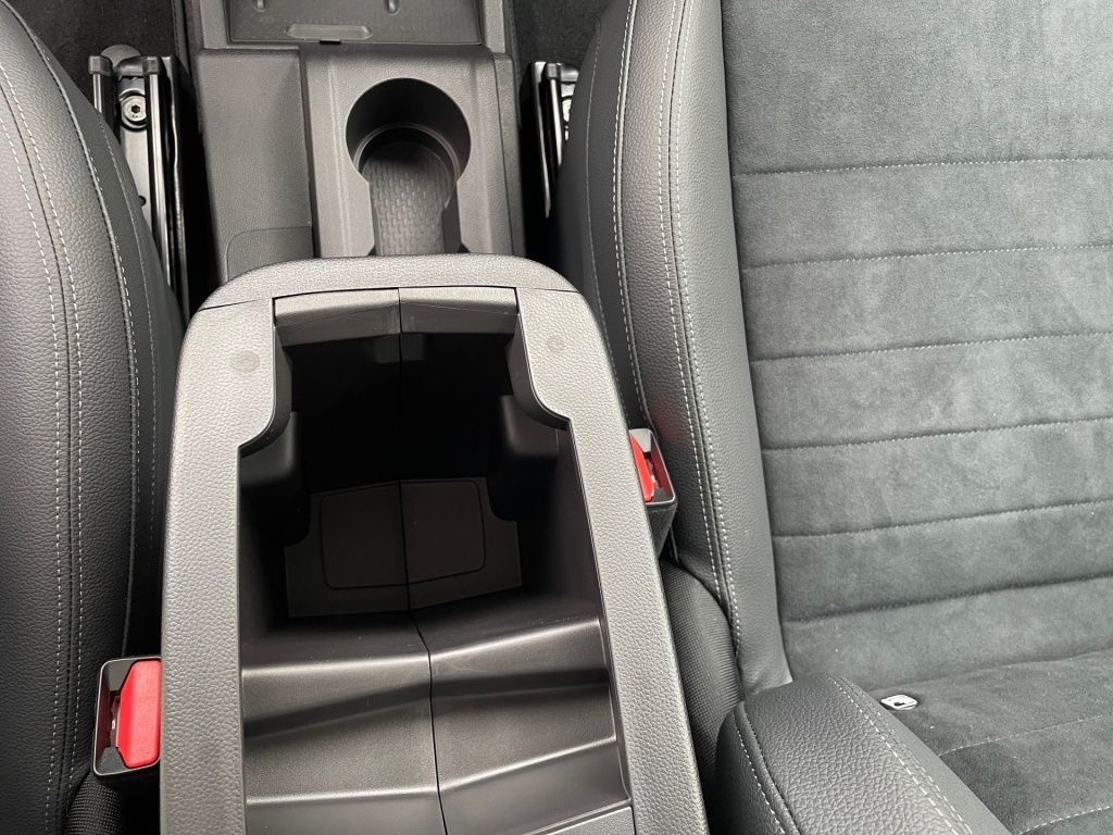 Fahrzeugabbildung Mercedes-Benz T 180 PROGRESSIVE Lang RFK, NAVI, LED, TEMPO