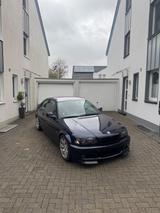 BMW E46 325Ci 3er Coupé  *Leder* *Xenon* *Schalter* - BMW 325 aus 2001: Coupe
