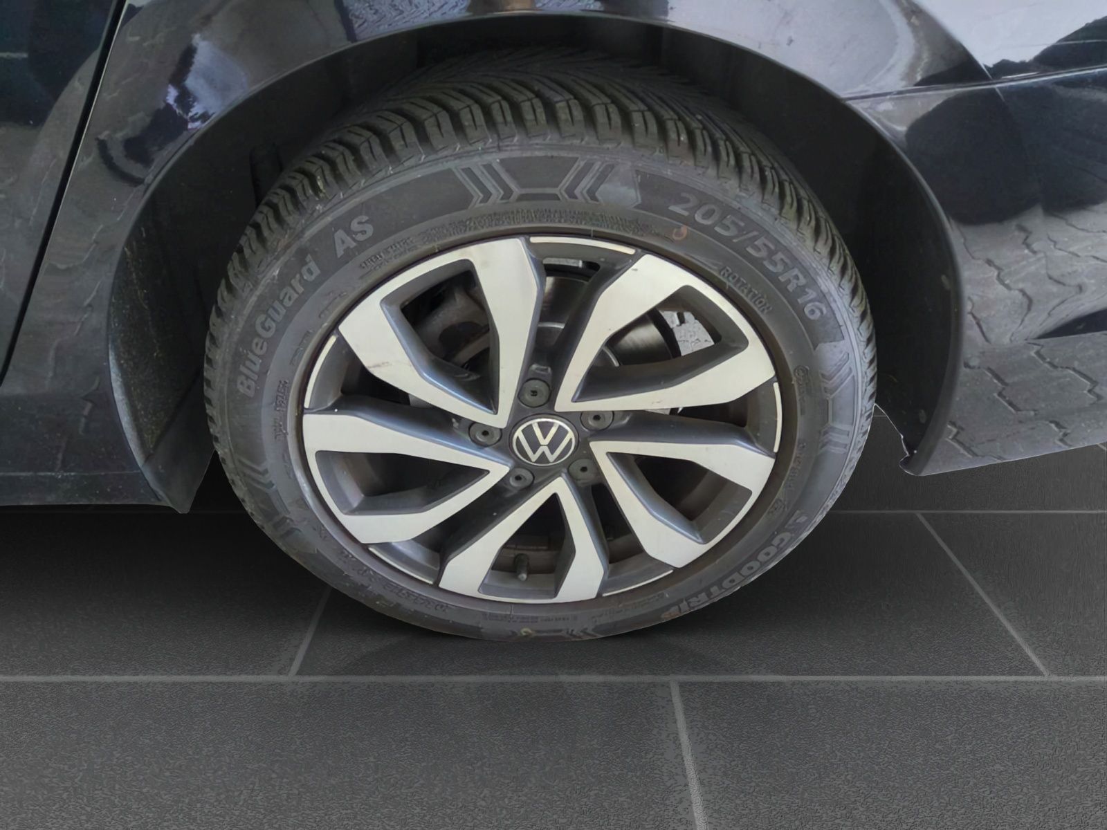 Volkswagen Golf - Bild 8