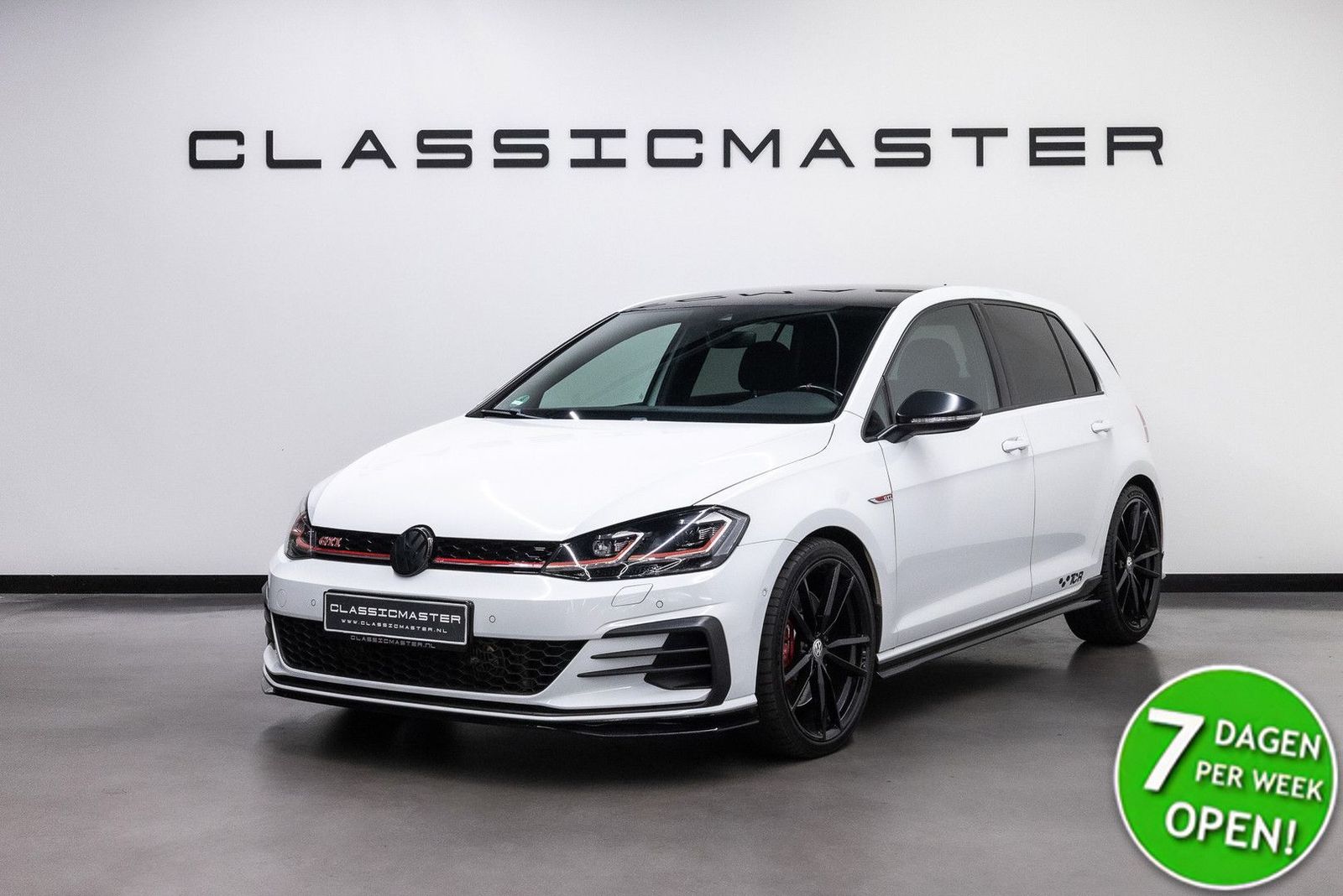 Volkswagen Golf 2.0 TSI GTI TCR