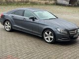 Mercedes-Benz CLS 350 CDI 4MATIC BlueEFFICIENCY - - Mercedes-Benz CLS 350 mit Diesel-Antrieb: Coupé, Grau