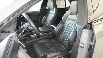 2024 AUDI RSQ8 — миниатюра 12