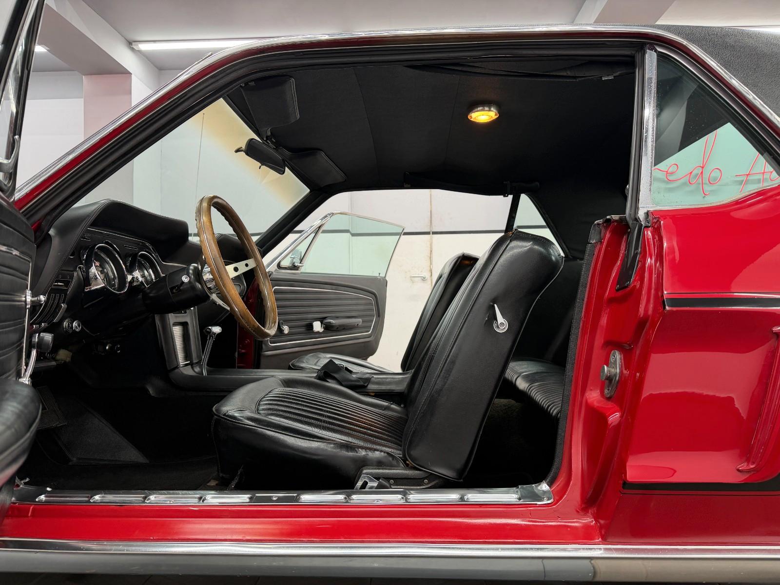 Ford Mustang Coupé 289 4.7 V8 194ch - Imatriculation collection - Flowmaster - Révision complète