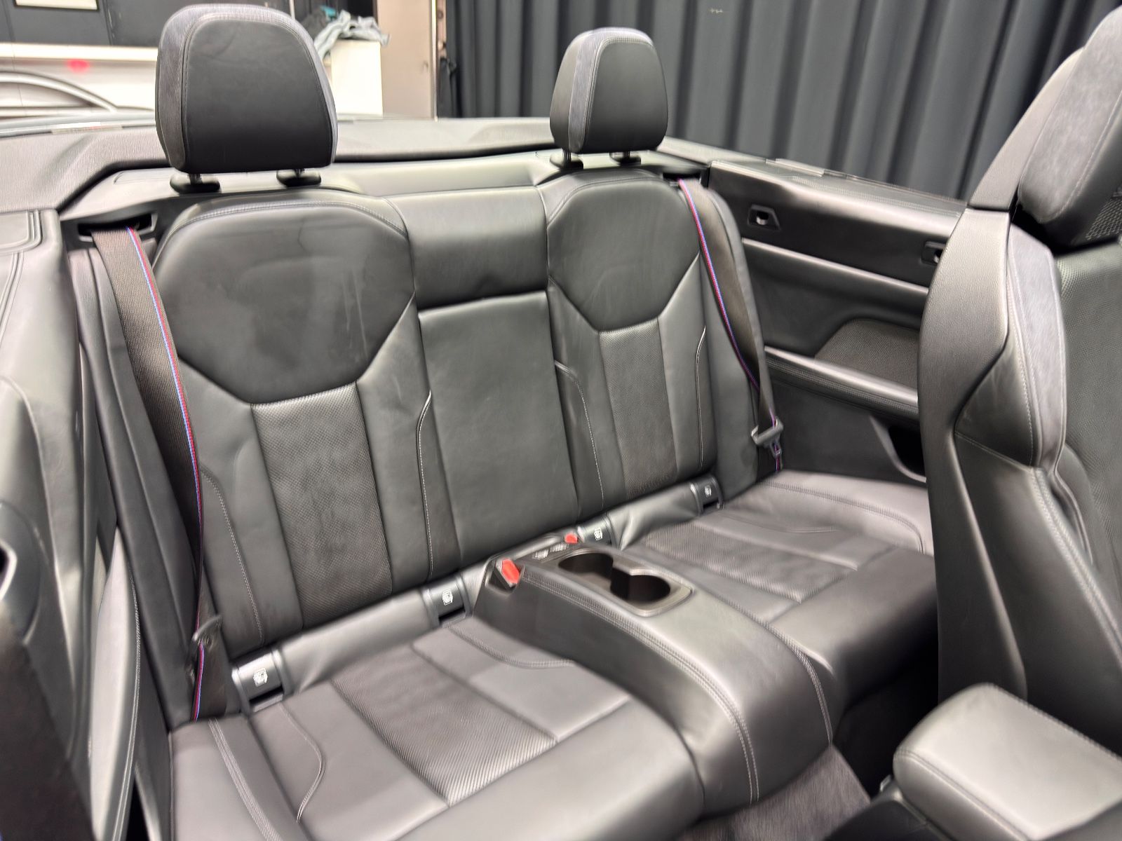 Fahrzeugabbildung BMW M4 Cabrio M xDrive Competition|CARBON-PAKET|ACC|