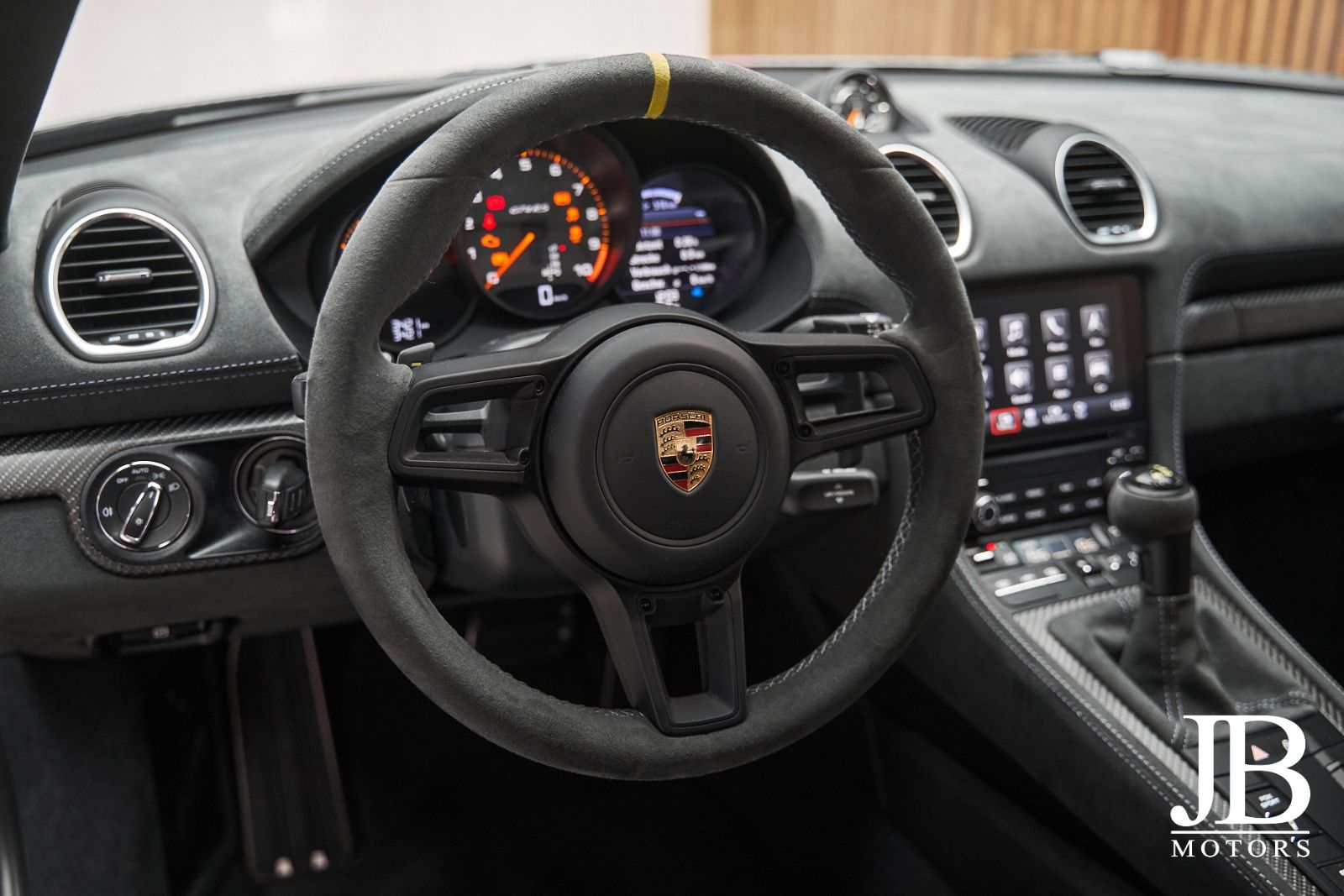 Fahrzeugabbildung Porsche GT4 RS Weissach Lift Clubsport Chrono LED