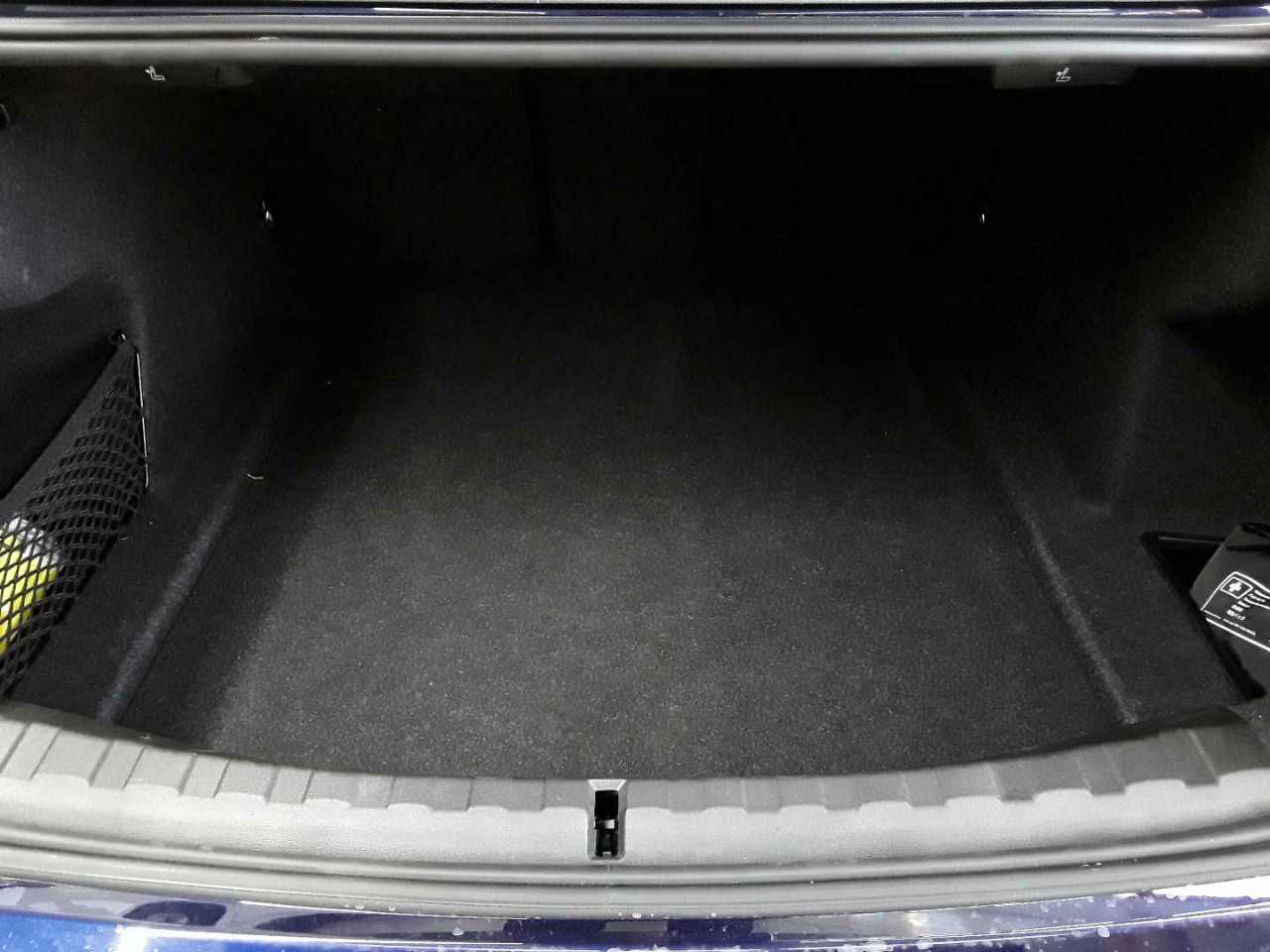 BMW 320d Aut. Navi GD LED SHZ foto 10