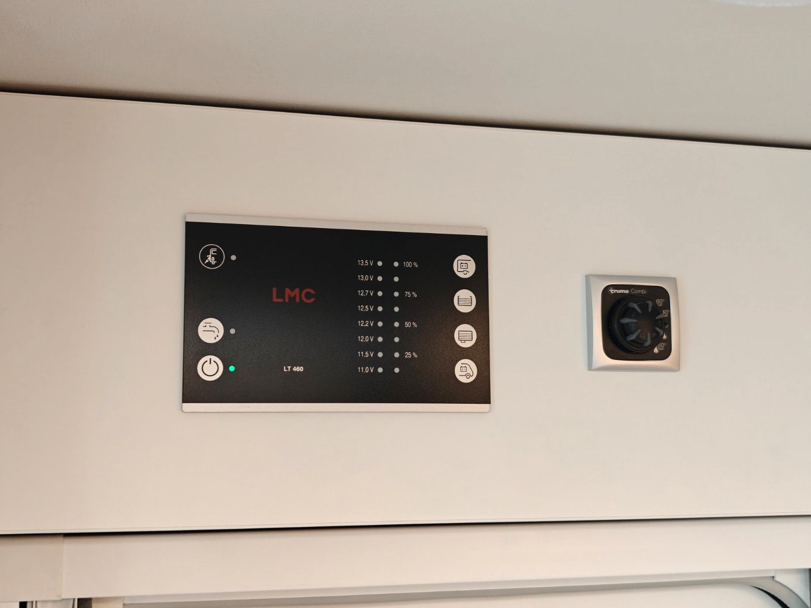 Fahrzeugabbildung LMC Tourer T 660 G -  663 70 Jahre, 140PS -
