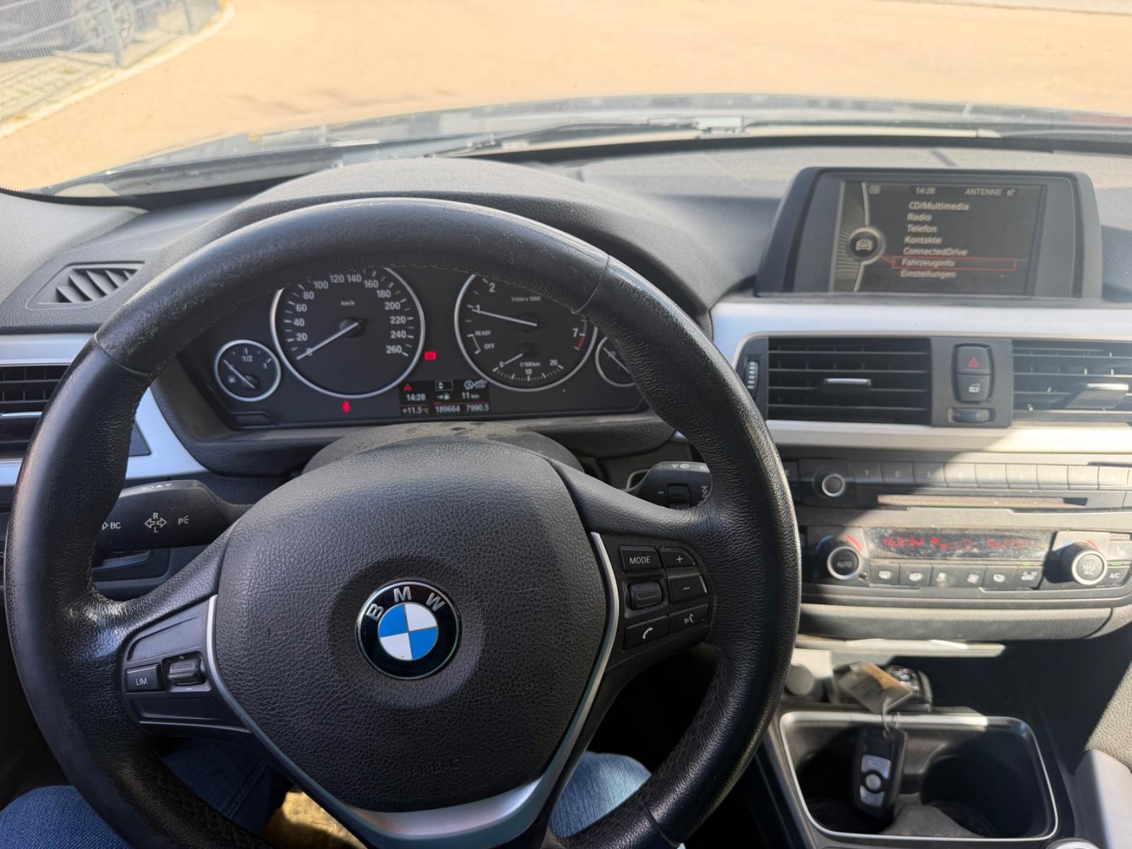 BMW 316 2014 — photo 14