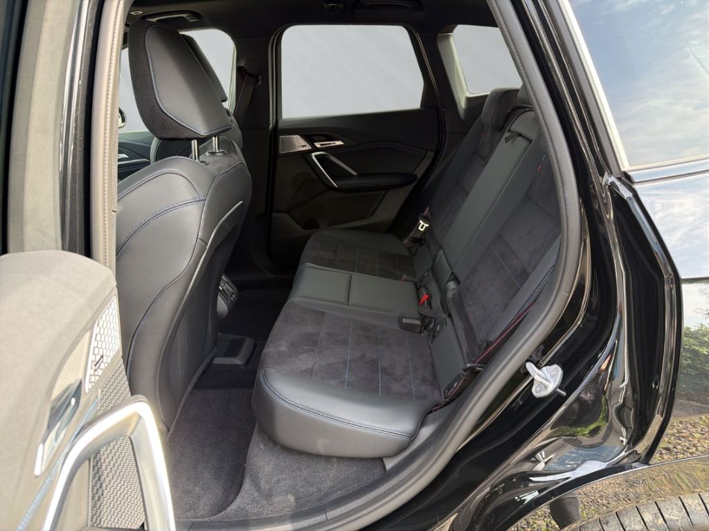 BMW iX1 - Bild 9