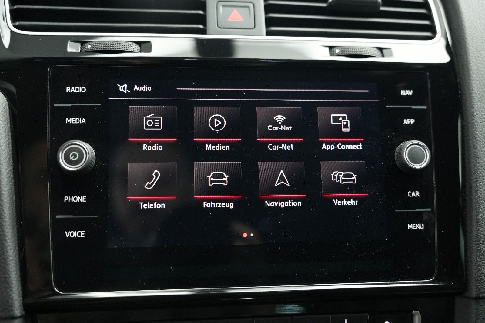 Fahrzeugabbildung Volkswagen Golf VII GTI Performance *Virtual*Automatik*SHZ*