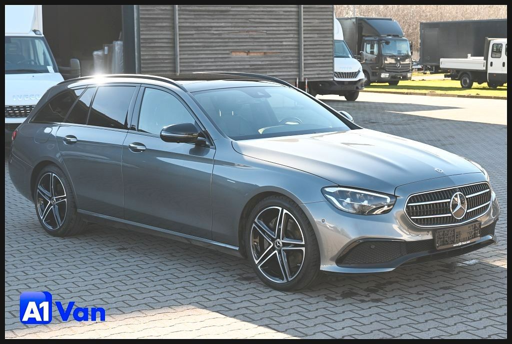 Image of Mercedes-Benz E 220