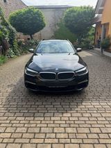 BMW M550d xDrive Touring A -