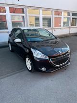 Peugeot 208 Service Neu + Zahnriemen Neu +... - Peugeot 208: Coupé