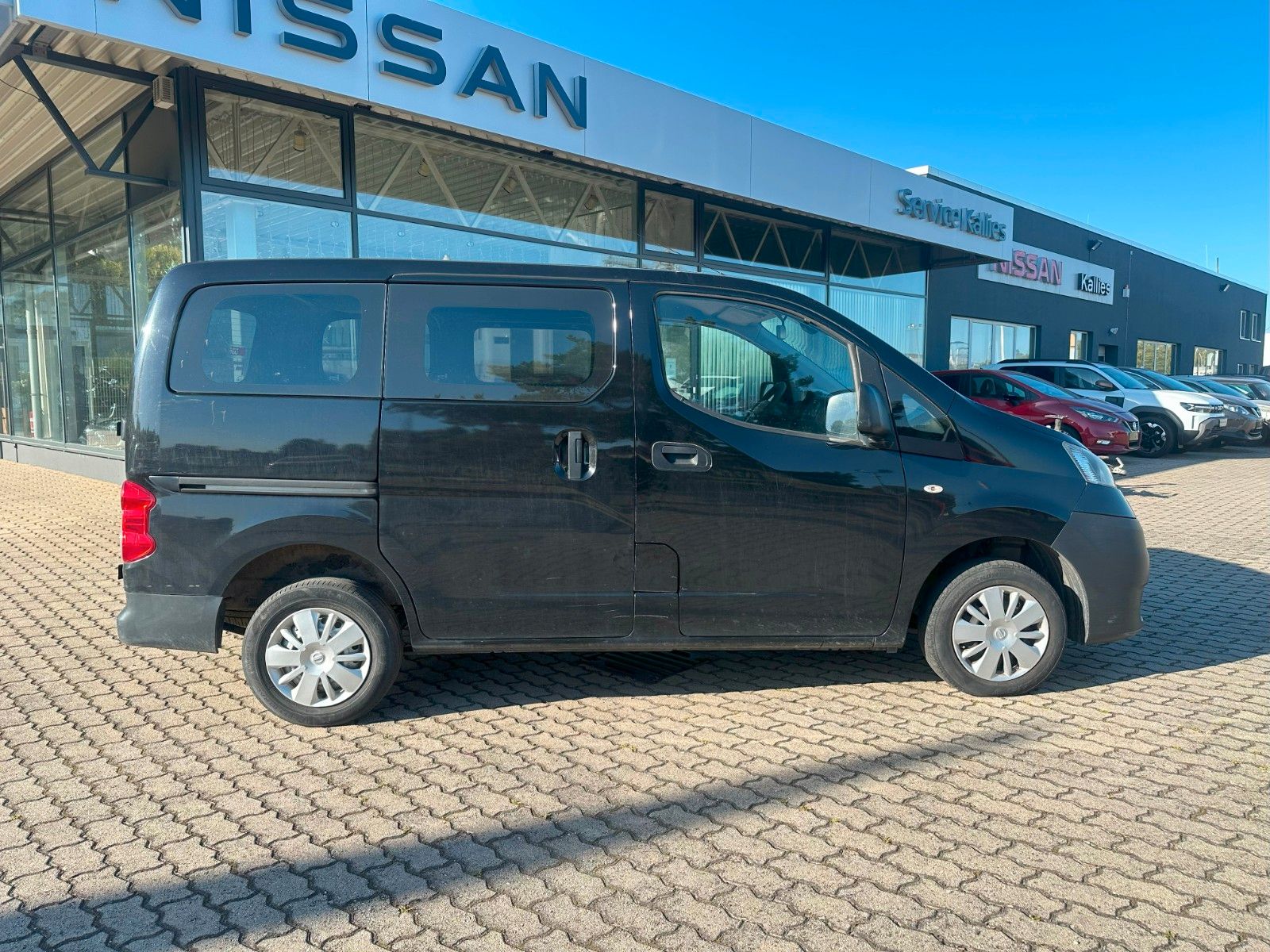 Fahrzeugabbildung Nissan NV200 /Evalia Kombi Premium