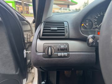 BMW 318 - 11