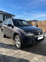 Suzuki Grand Vitara 1.9 DDiS  - Suzuki Grand Vitara aus 2011