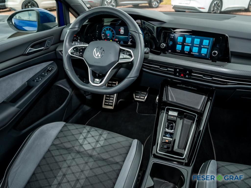 Volkswagen Golf VIII 2.0 TSI 4M R-Line DSG LED/AppConn