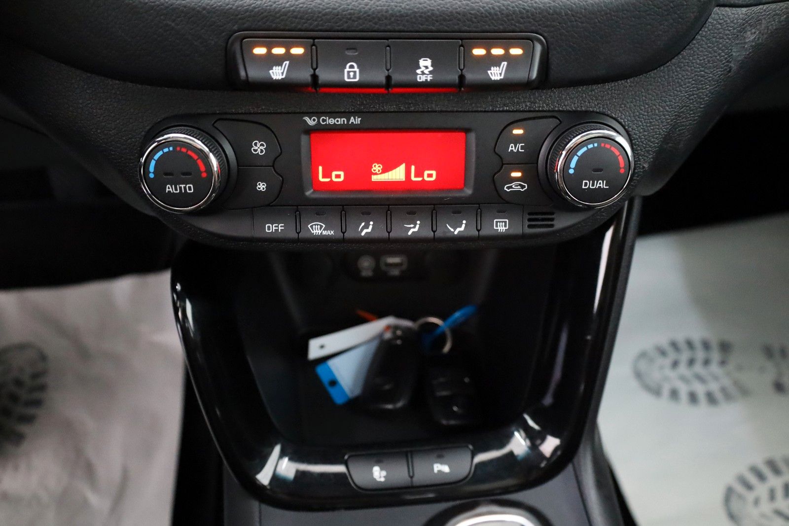Fahrzeugabbildung Kia cee'd Sportswagon Spirit Navi,Xen,Kamera,PanDach
