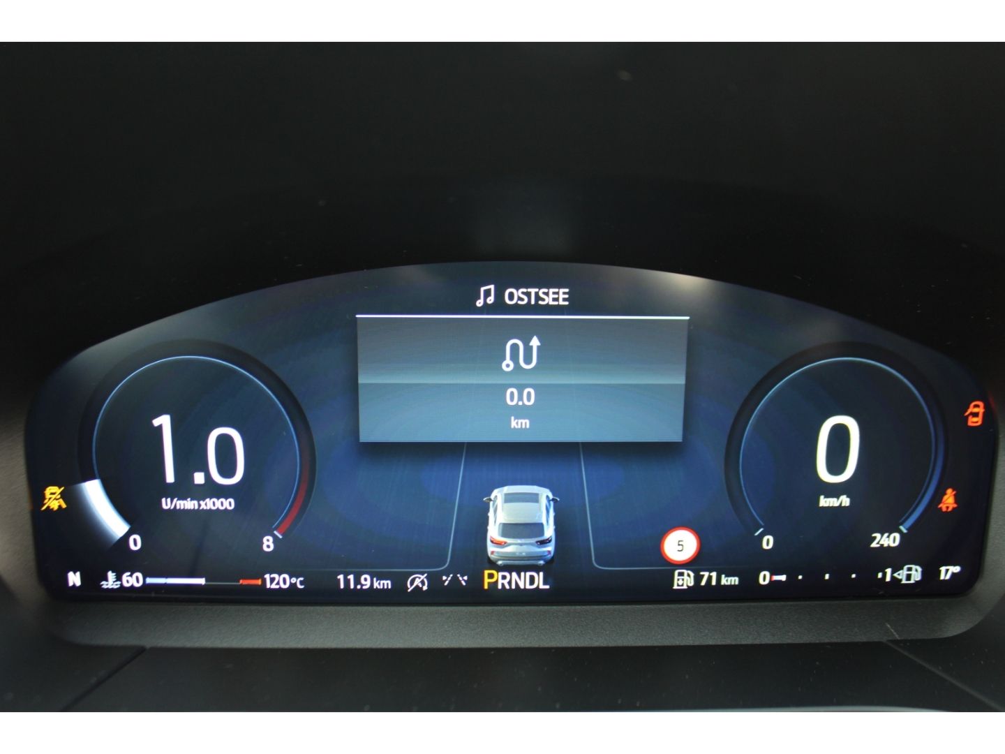 Fahrzeugabbildung Ford Kuga ST-Line Autom. LED GRA TWA PDC RFK Navi AHK