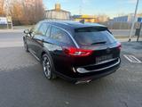 Opel Insignia B Country Tourer Exclusive 4x4 - Opel Insignia: Country Tourer