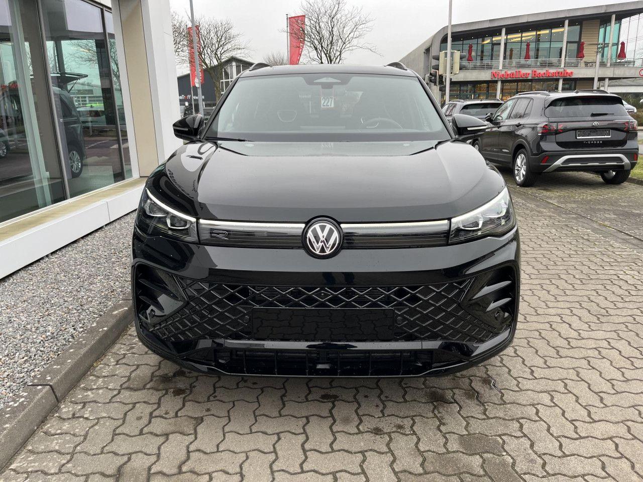 Volkswagen Tiguan 1.5 eTSI R-Line Black Style AHK 20"