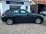 BMW X1 18 d sDrive Autom. Sportline Navi MFL PDC - BMW X1: Sdrive 18d