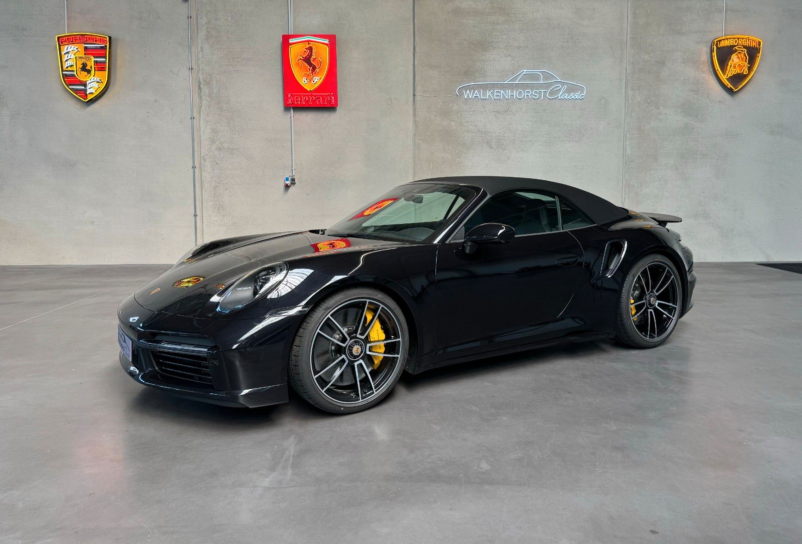 PORSCHE Turbo S Cabriolet / voll