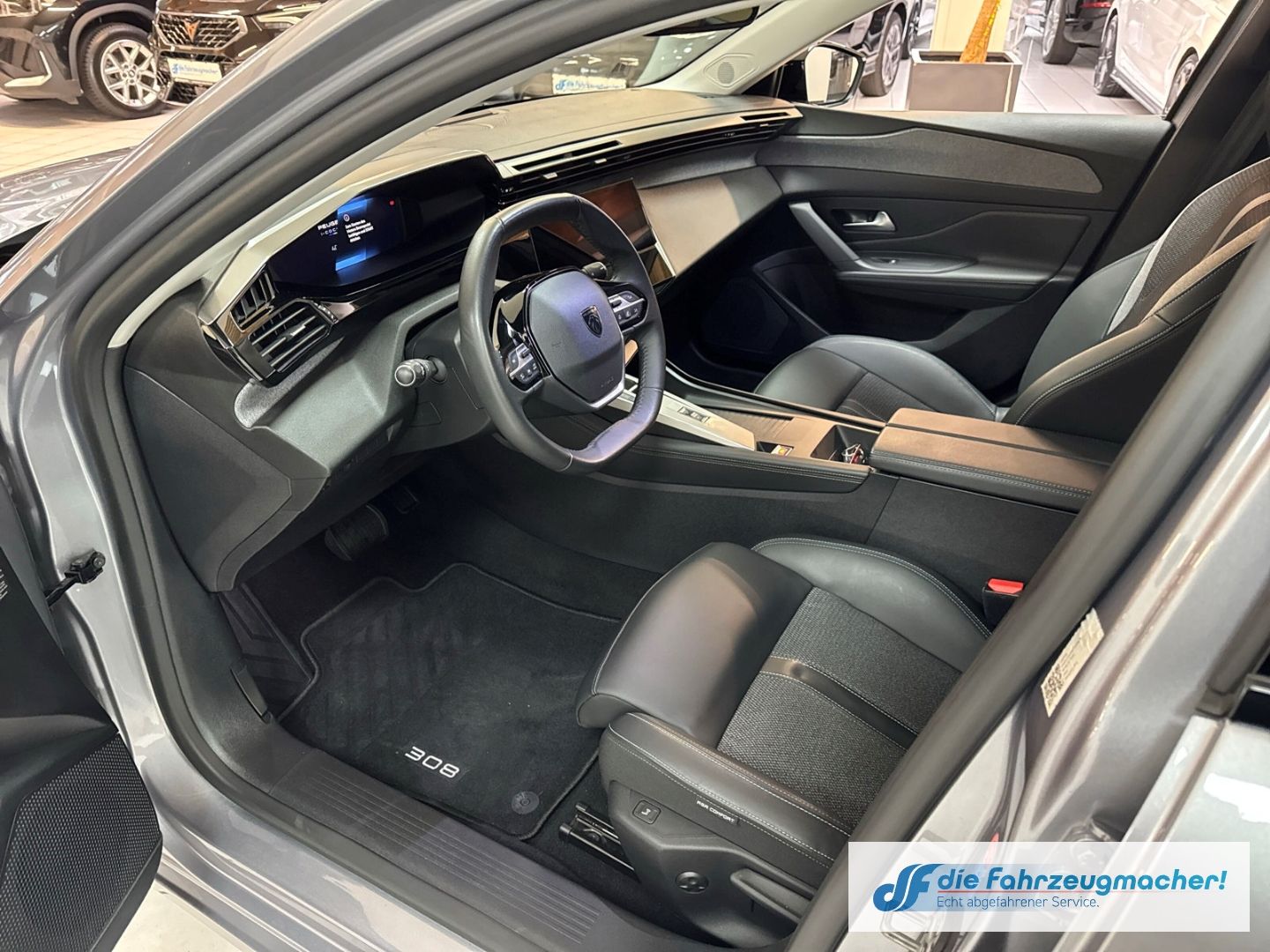 Fahrzeugabbildung Peugeot 308 SW Allure Pack Navi Memory Sitze 360 Kamera