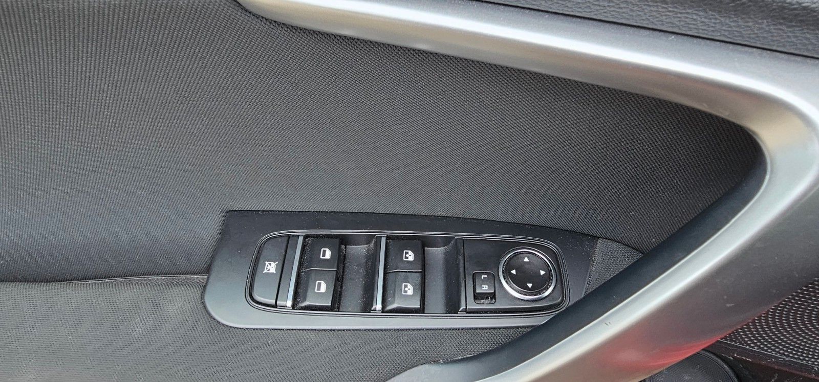 Fahrzeugabbildung Kia cee'd / Ceed Benzin/Gas