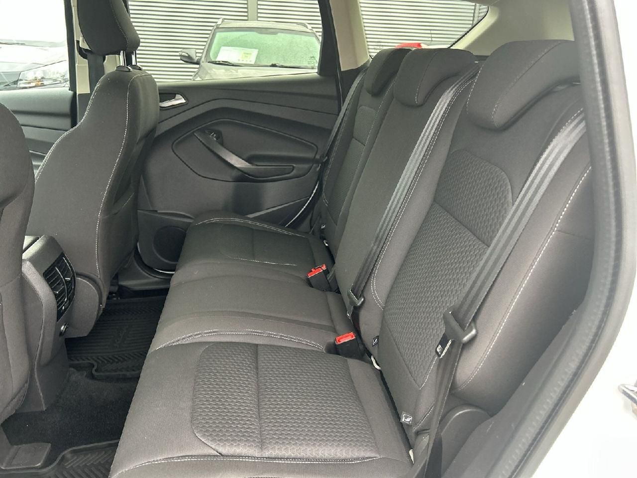Fahrzeugabbildung Ford Kuga 1,5 Cool & Connect