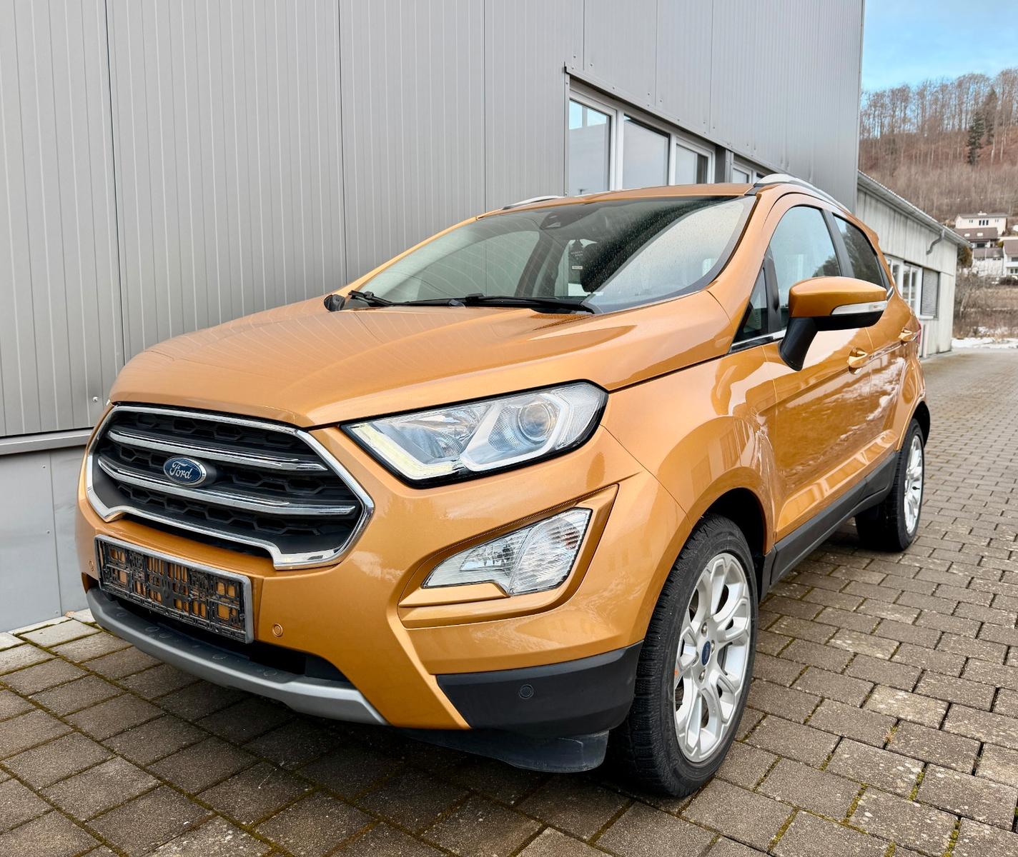 Ford Titanium neue Wartung Garantie