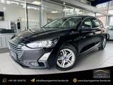 Ford Focus Cool & Connect 1.5 TDCi Automatik NAVI PDC - Ford Focus mit Diesel-Antrieb: Schwarz, Limousine