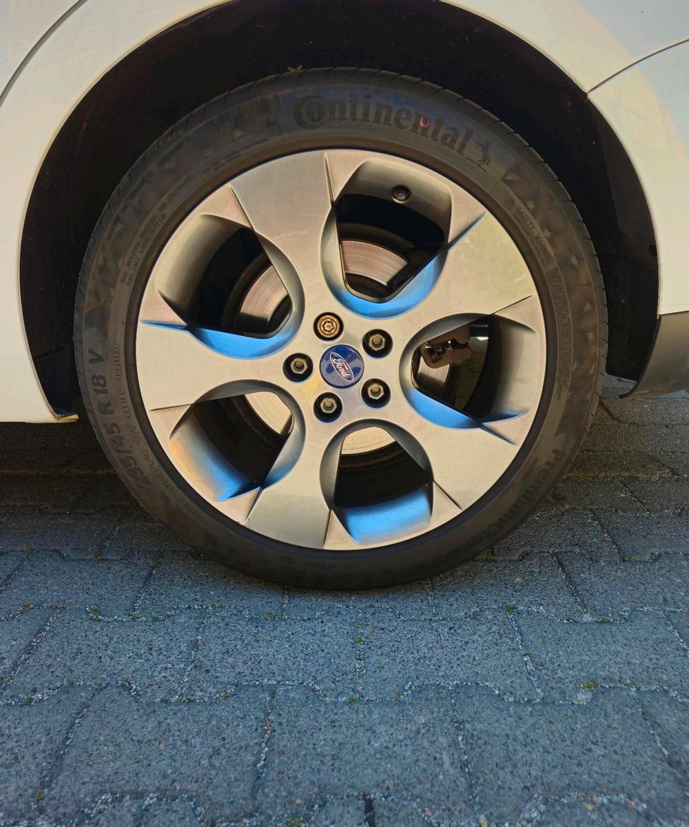 Ford S-MAX 2012 — photo 9