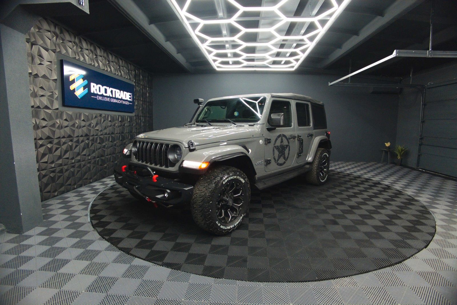 Fahrzeugabbildung Jeep Wrangler 3.6 V6 UNLIMITED SAHARA OFFROAD 4x4 LED