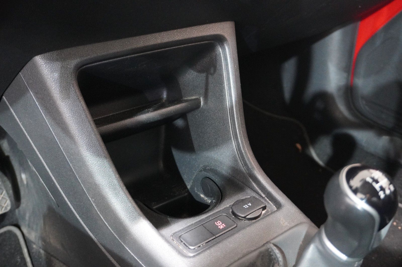 Fahrzeugabbildung SEAT Mii 1.0 SPORT 5-TÜR KLIMA/ALU/CD/AUX/NEBEL/TÜV