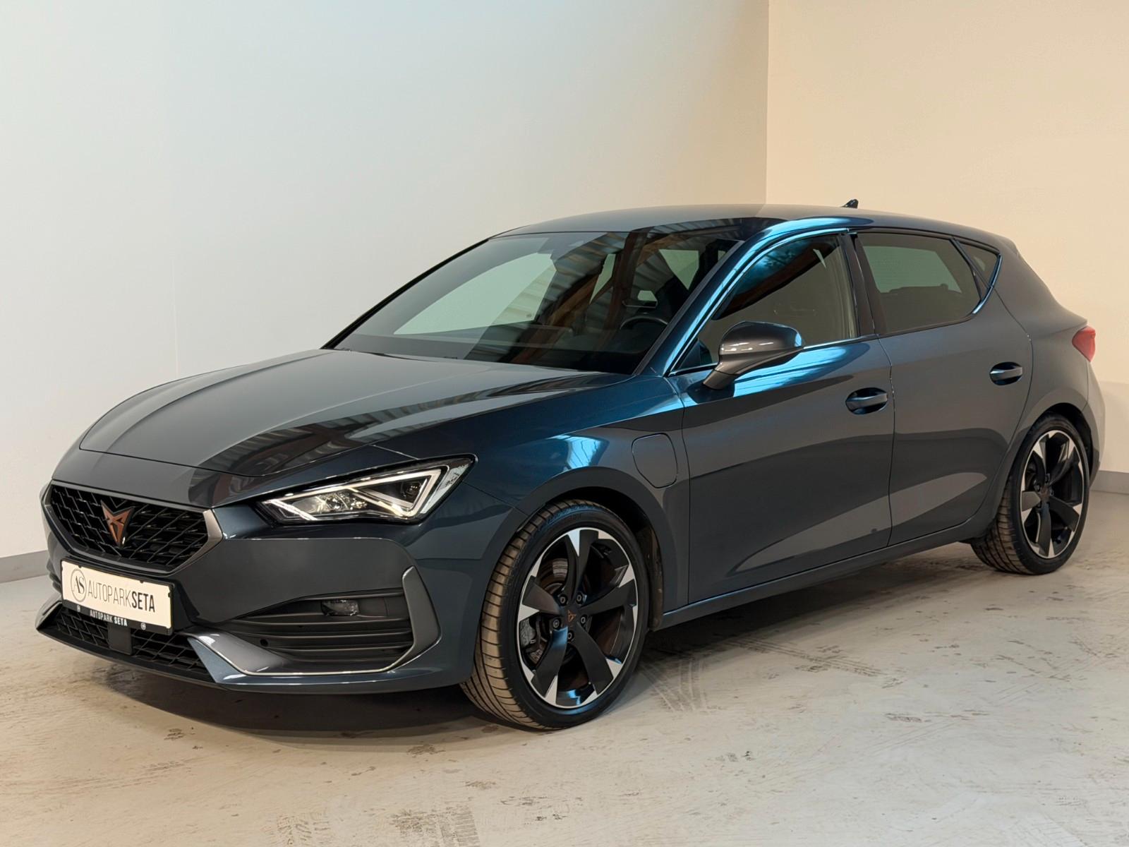 Cupra Leon 1.4TSI DSG Lim. e-Hybr. ACC*LANE*SIDE*KESSY
