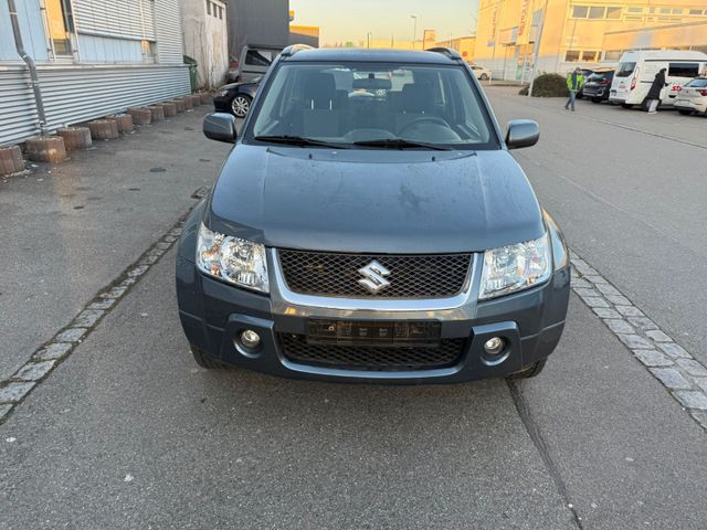 Suzuki Grand Vitara 1,6 Comfort