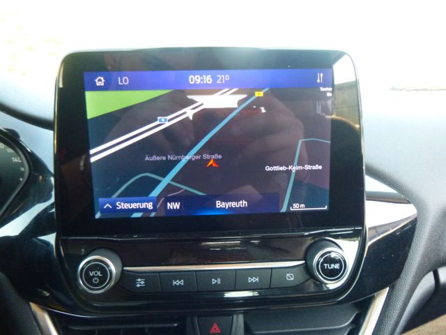 Fahrzeugabbildung Ford Fiesta 1.0 Titanium>NAV/KAM/PDC/Sitzheiz<