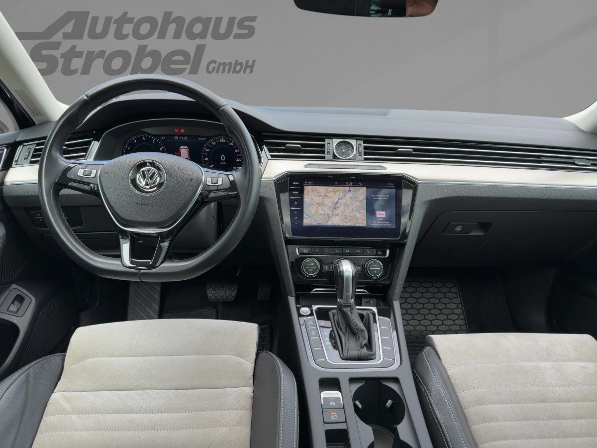 Volkswagen Passat Variant 2.0 TSI DSG Highline Navi LED Pan foto 11