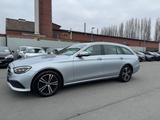 Mercedes-Benz E 220 d*COC*TÜV27*NETTO*MEMORY*RFK*SITZH*1HAND - gebrauchte Mercedes-Benz E 220 aus dem Jahr 2022