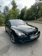 BMW e60 530i 2007 - BMW 530 mit Benzin-Antrieb: Limousine, Automatik, 530i E60