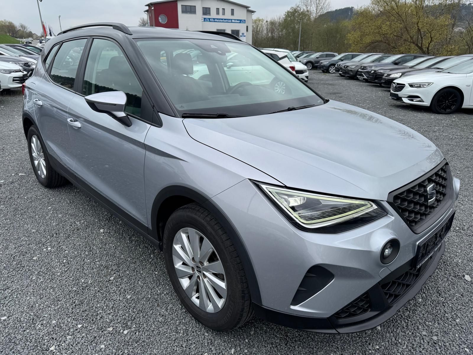 SEAT Arona 1.0 TSI *STYLE*PDCHI*DAB*TEMPOMAT*APP-CONN