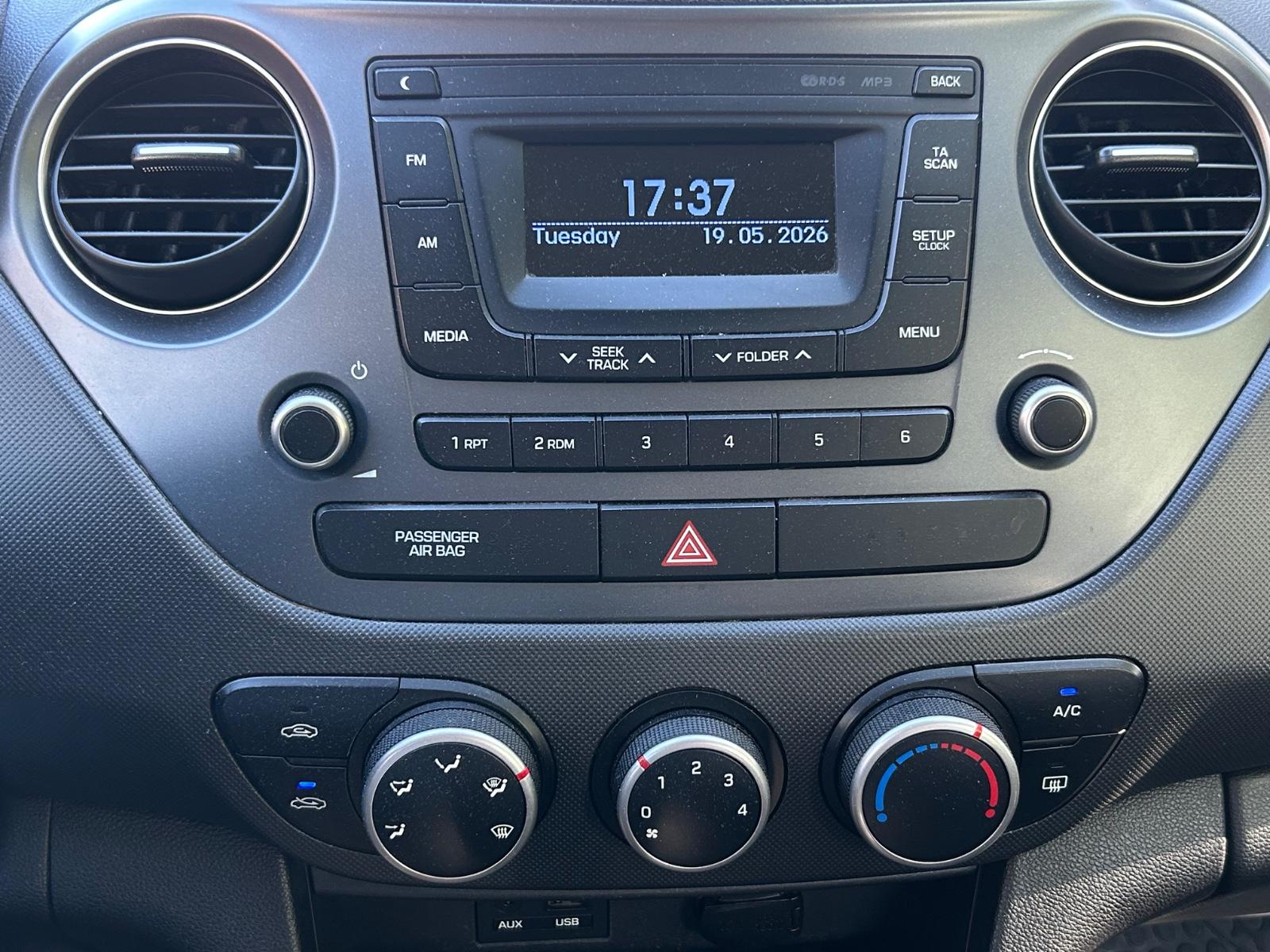 Hyundai i10-Euro6-Klima-Hu:Neu-