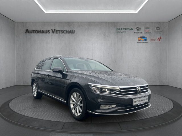 Passat Variant 2.0 TDI Elegance Bluetooth Navi