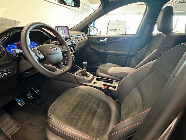 Fahrzeugabbildung Ford Kuga ST-Line X 1.5 EcoBoost EU6d