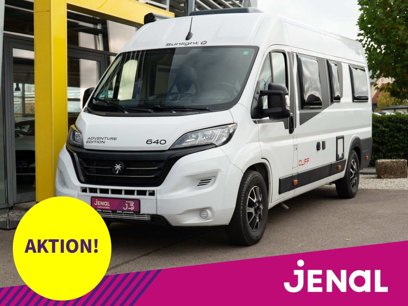 Fahrzeugabbildung Sunlight Adventure Cliff 640 Navi Kamera, Fahrradträger