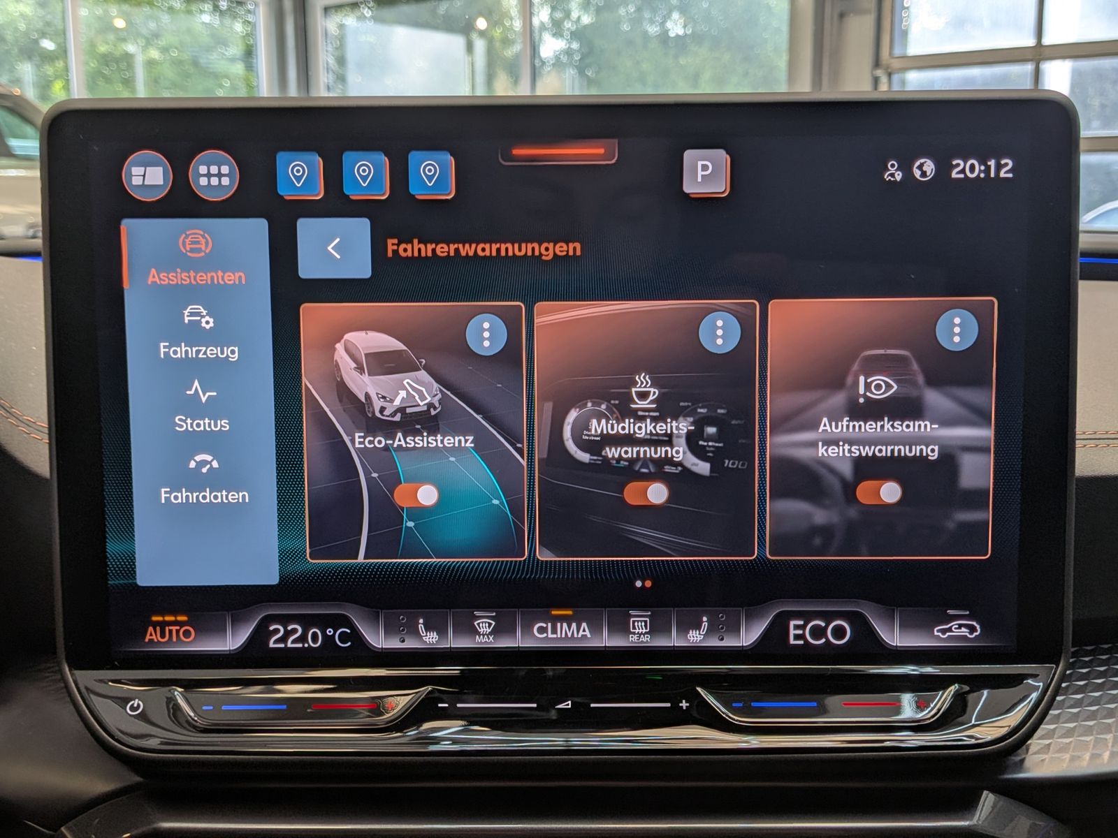 Fahrzeugabbildung CUPRA Leon 1.5 e-Hybrid MATRIX*ACC*EDGE*CARPLA*SoH100%