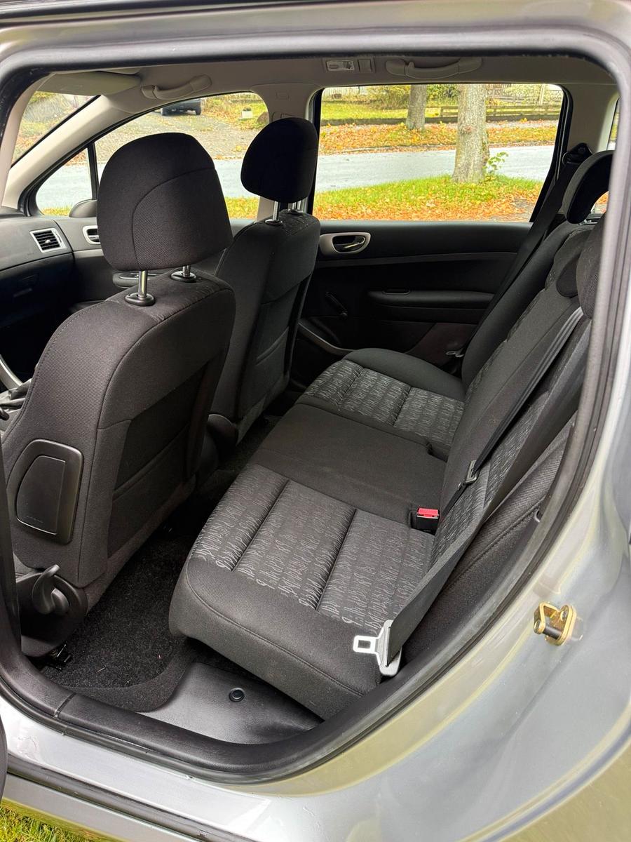 Peugeot 307 2004 — photo 11